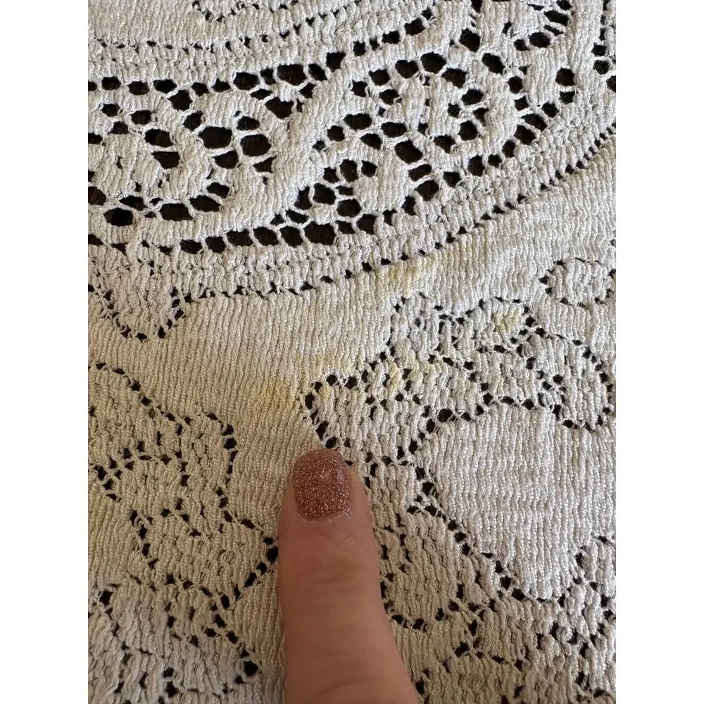 Vintage Ivory Lace Tablecloth 77”x50” Floral Medallion Picot Edge Rectangle